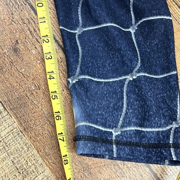 Adidas Black Tech Fit Clima Lite Compression Capris Womens Medium Chain link - Picture 8 of 8